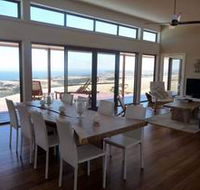 Snellings View - St Kilda Accommodation