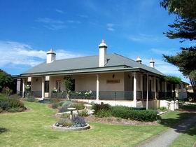 Seaview Lodge K.I. - St Kilda Accommodation 0