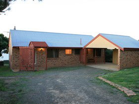 Ocean Blue At Penneshaw - St Kilda Accommodation 0