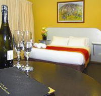 Victoria Hotel - Strathalbyn - St Kilda Accommodation