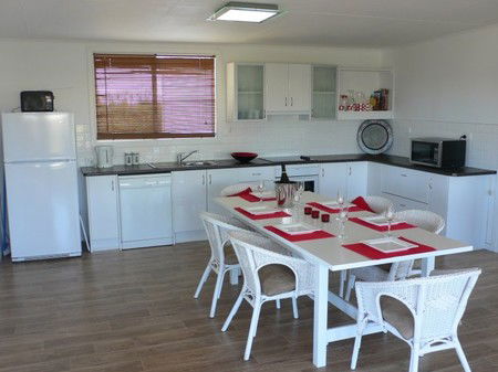 Beachport Escape - St Kilda Accommodation 4