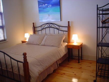BeachBums Beach House - St Kilda Accommodation 2