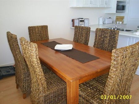 Birubi Holiday Homes - St Kilda Accommodation 2