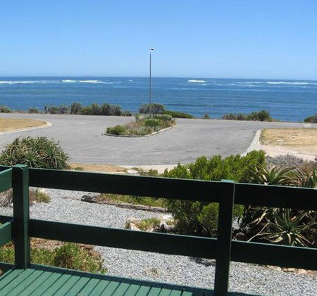 Oaklands Beach House - St Kilda Accommodation 1