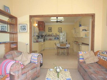 The Pines Holiday Home - St Kilda Accommodation 1