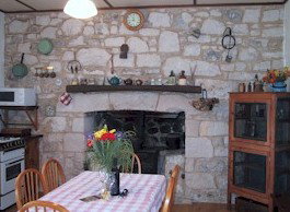 Mt Dutton Bay Woolshed Heritage Cottage - St Kilda Accommodation 1