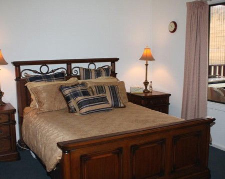 River Shack Rentals - The River Classic - St Kilda Accommodation 3