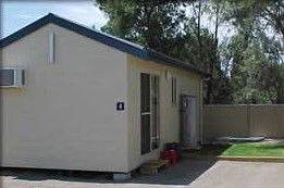 Moonta Bay Cabins - St Kilda Accommodation 1