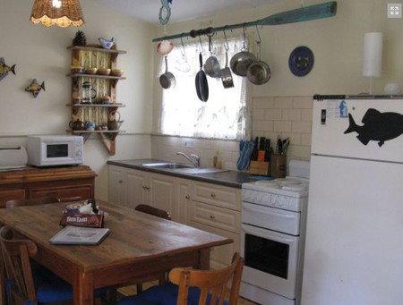 Boathaven Beach House - St Kilda Accommodation 1