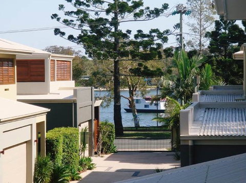 Sonoma Noosaville - St Kilda Accommodation 0