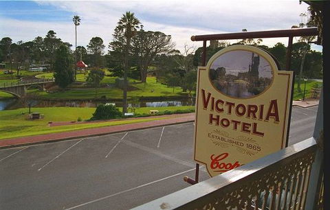 Victoria Hotel - Strathalbyn - St Kilda Accommodation 4