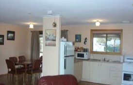 Lenmar Park Bed And Breakfast - St Kilda Accommodation 0