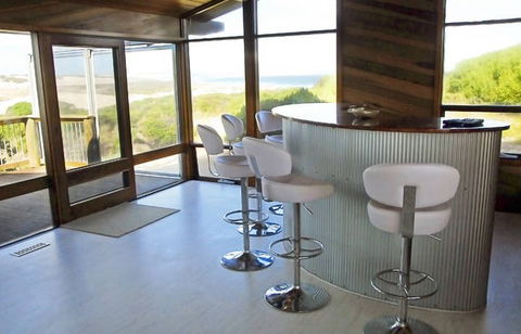 Sleaford Bay Retreat - St Kilda Accommodation 7