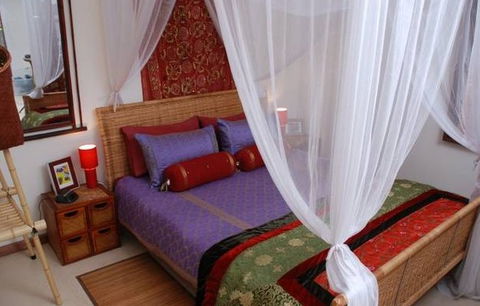 The Lotus Eater - St Kilda Accommodation 12