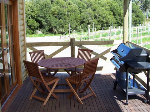 McLaren Ridge 3 - McLaren Ridge Log Cabins - St Kilda Accommodation 0