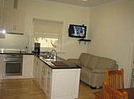 Naracoorte Cottages - MacDonnell House - St Kilda Accommodation 3