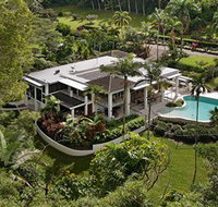 Rainforest Estate - St Kilda Accommodation