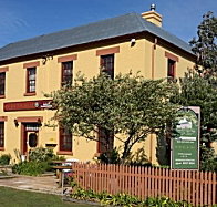 Schouten House - St Kilda Accommodation