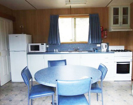 Hobart Bush Cabins - St Kilda Accommodation 4