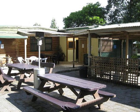 Strahan Backpackers YHA - St Kilda Accommodation 5