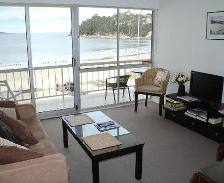 Lifes A Beach Apartment - St Kilda Accommodation 4