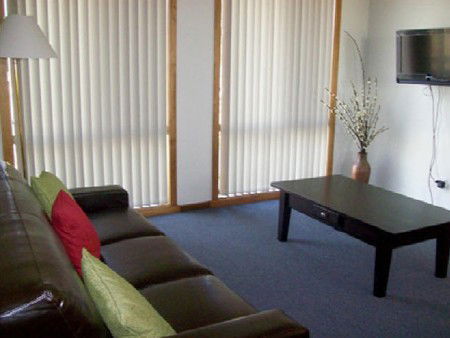 Dulverton Park - St Kilda Accommodation 4