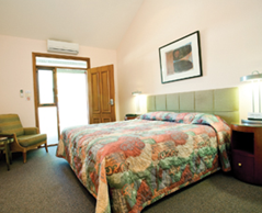 Gundaroo Colonial Inn - St Kilda Accommodation 0