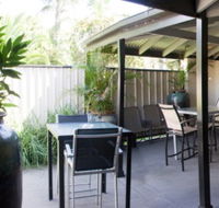 Shoalhaven Heads Hotel Motel - St Kilda Accommodation
