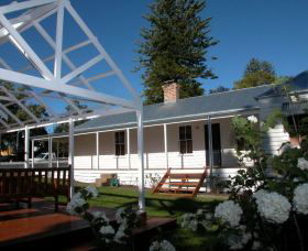 The Cottage - Berry - St Kilda Accommodation 0