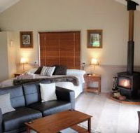 Maleny Luxury Cottages - St Kilda Accommodation