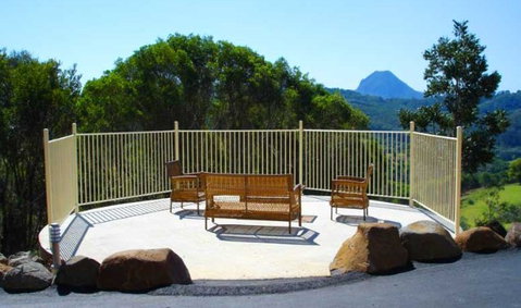 Cooroy Country Cottages - St Kilda Accommodation 4