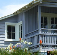 Hyams Beach Seaside Cottages - St Kilda Accommodation