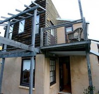 Pamela's Beach House  Studio - St Kilda Accommodation