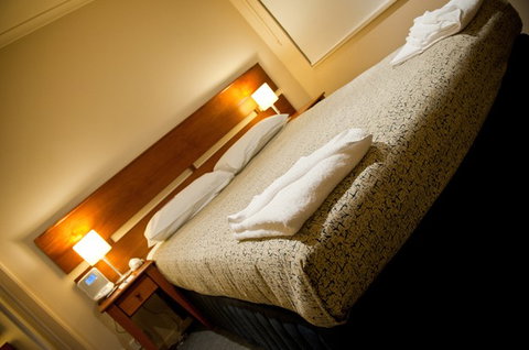 Parklands Apartments Dickson - St Kilda Accommodation 0