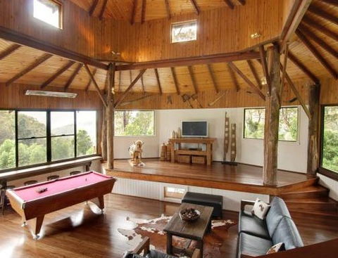 Indooroopilly - St Kilda Accommodation 4