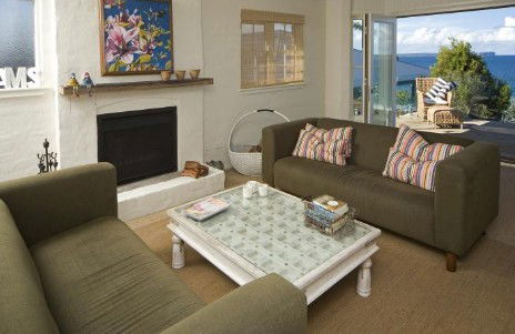 Absolute Waterfront At Hyams Beach - Elandra - St Kilda Accommodation 2