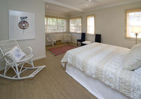 Absolute Waterfront At Hyams Beach - Elandra - St Kilda Accommodation 3