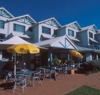 Breakers Apartments Mollymook - St Kilda Accommodation