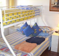Calm Waters Waterfront Cottages - St Kilda Accommodation