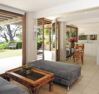 Bungalows on the Beach - St Kilda Accommodation