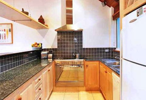 Alexs Byron Bay - St Kilda Accommodation 0