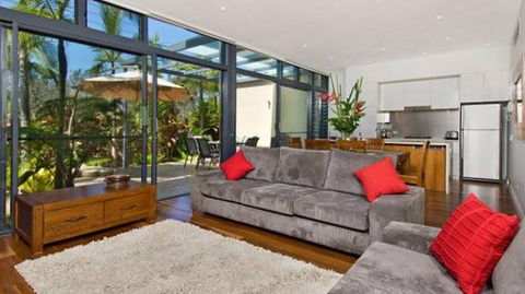 Aamber Beach House At Kiah - St Kilda Accommodation 5