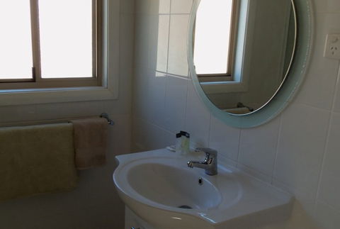 Apartment 2 On Oxide - St Kilda Accommodation 2