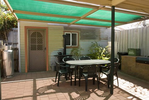 Toddington Cottage - St Kilda Accommodation 3