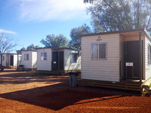 Lightning Ridge Tourist Park - St Kilda Accommodation 0