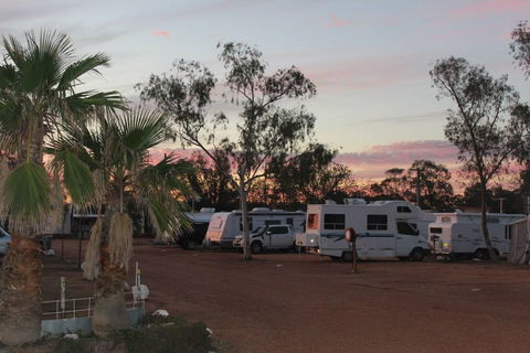 Lightning Ridge Tourist Park - St Kilda Accommodation 4