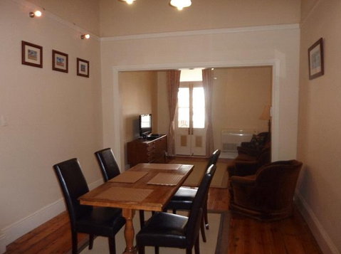 Royal Apartment - St Kilda Accommodation 1