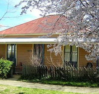 Cooma Cottage - Accommodation - St Kilda Accommodation