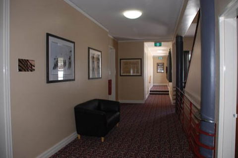Alpine Hotel - St Kilda Accommodation 0