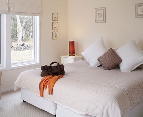 Andreas White House - St Kilda Accommodation 1